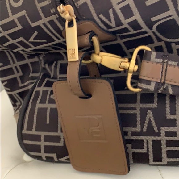 Vintage Diane Von Furstenberg overnight bag - Picture 4 of 8